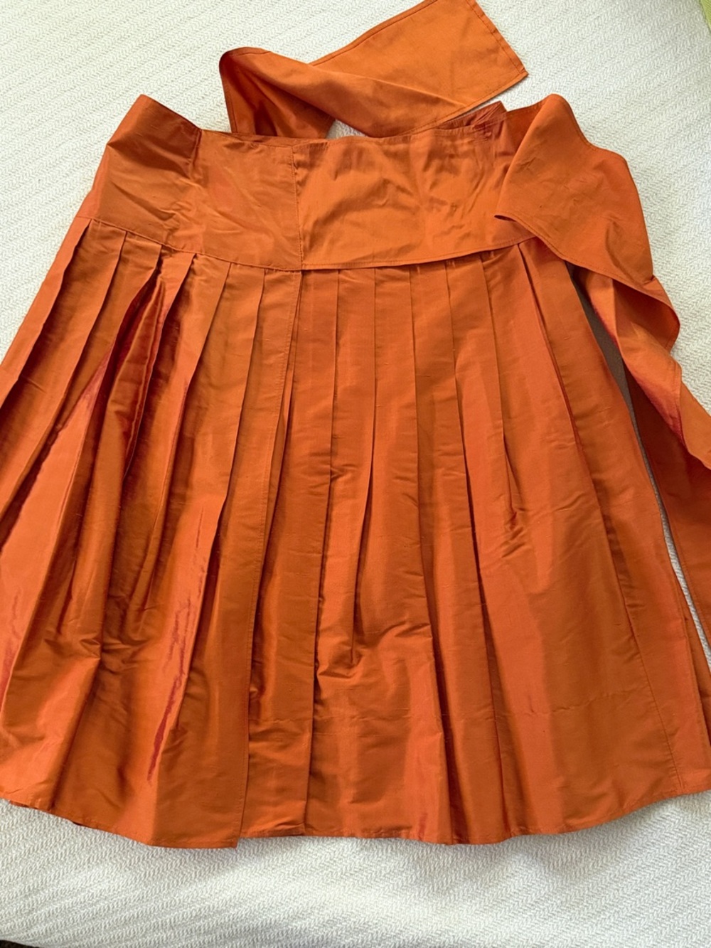 High-Waist Pleated Midi Skirt in Rust Orange